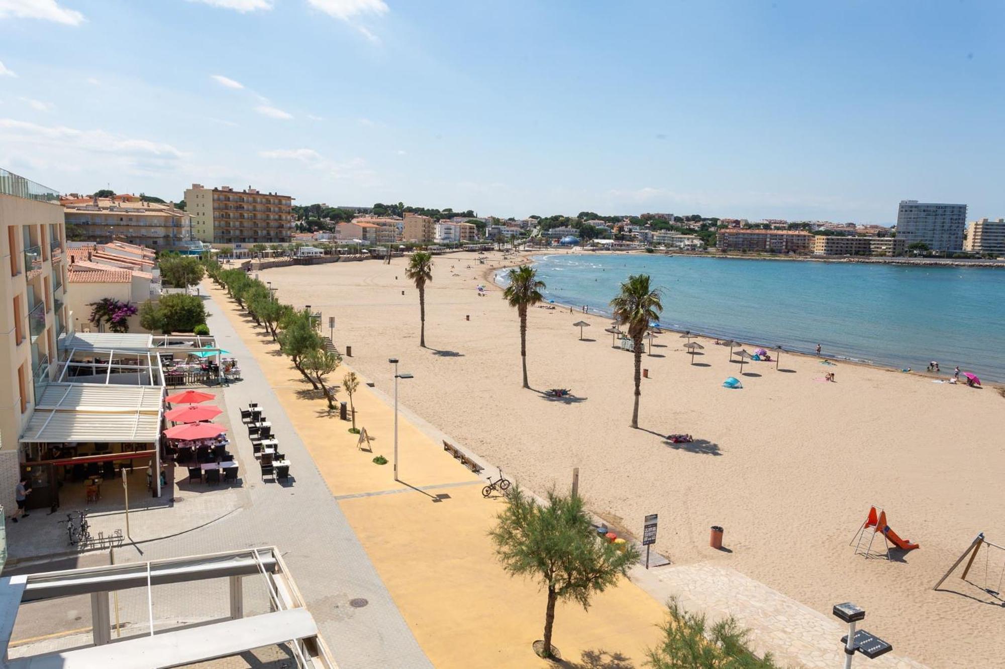 Passeig del Mar Leilighet L' Escala Eksteriør bilde
